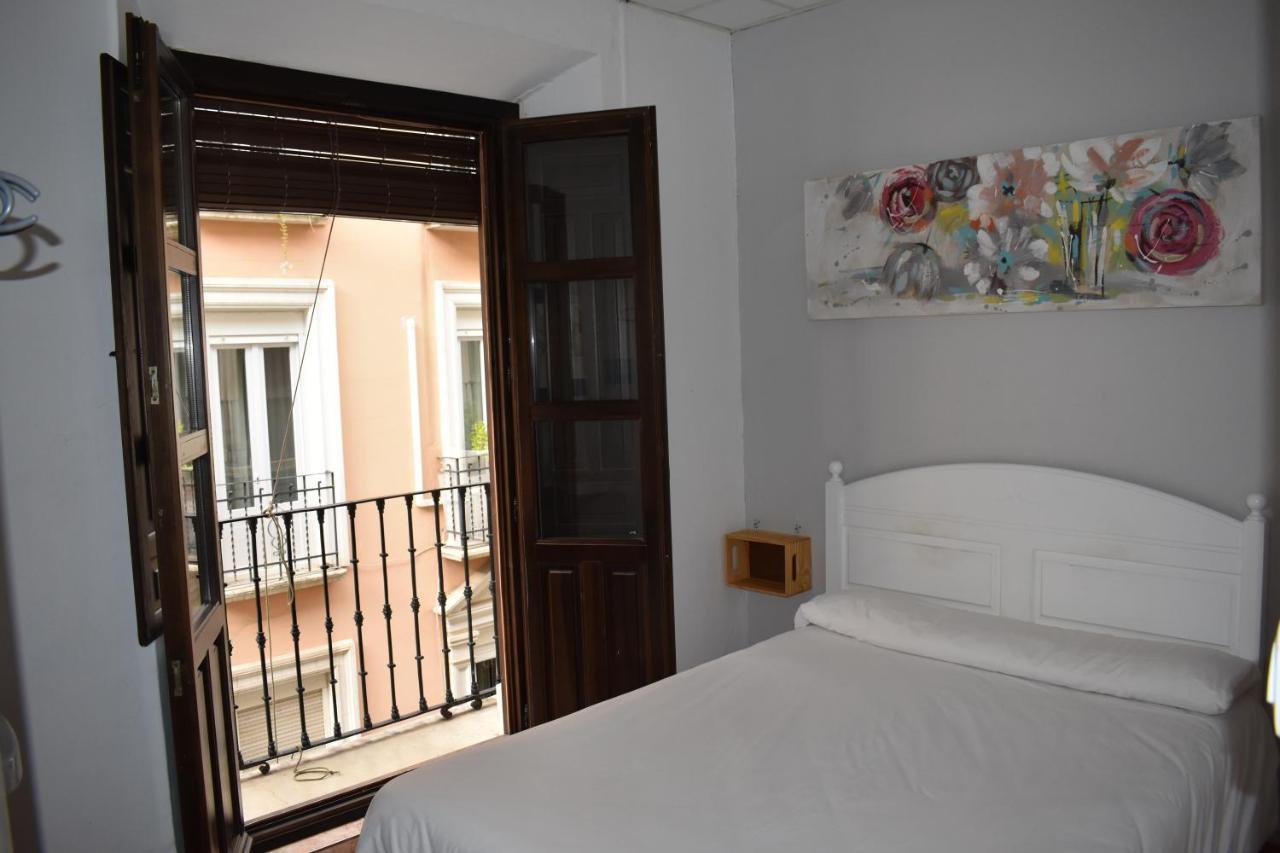 Pension Castil Granada Exteriör bild
