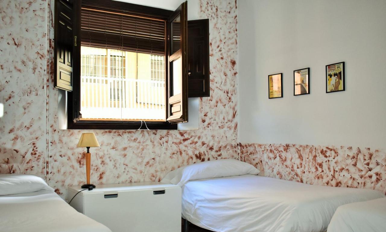 Pension Castil Granada Exteriör bild