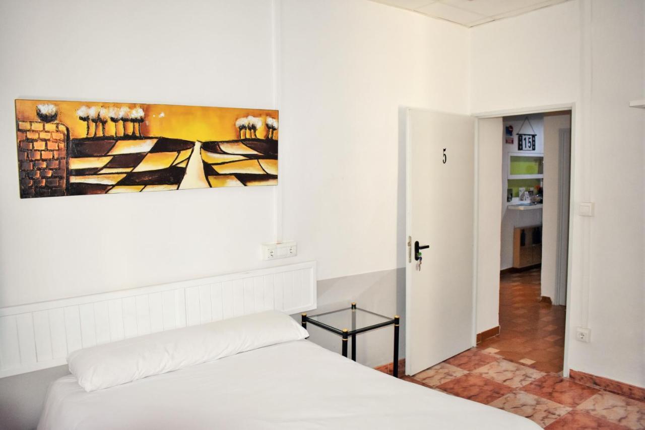 Pension Castil Granada Exteriör bild