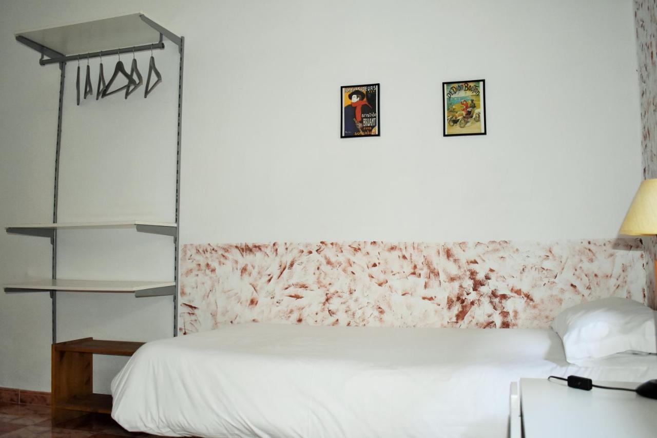 Pension Castil Granada Exteriör bild